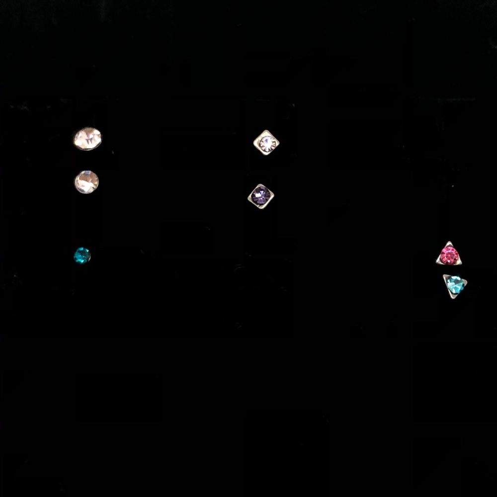 Nose piercing studs